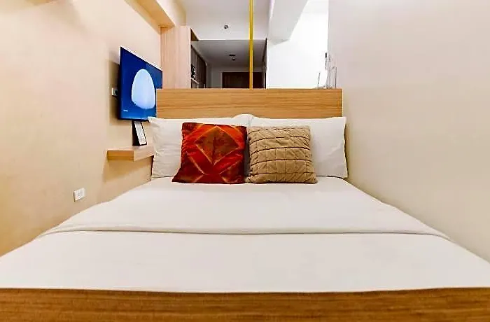 Homefort At S Residences 5*